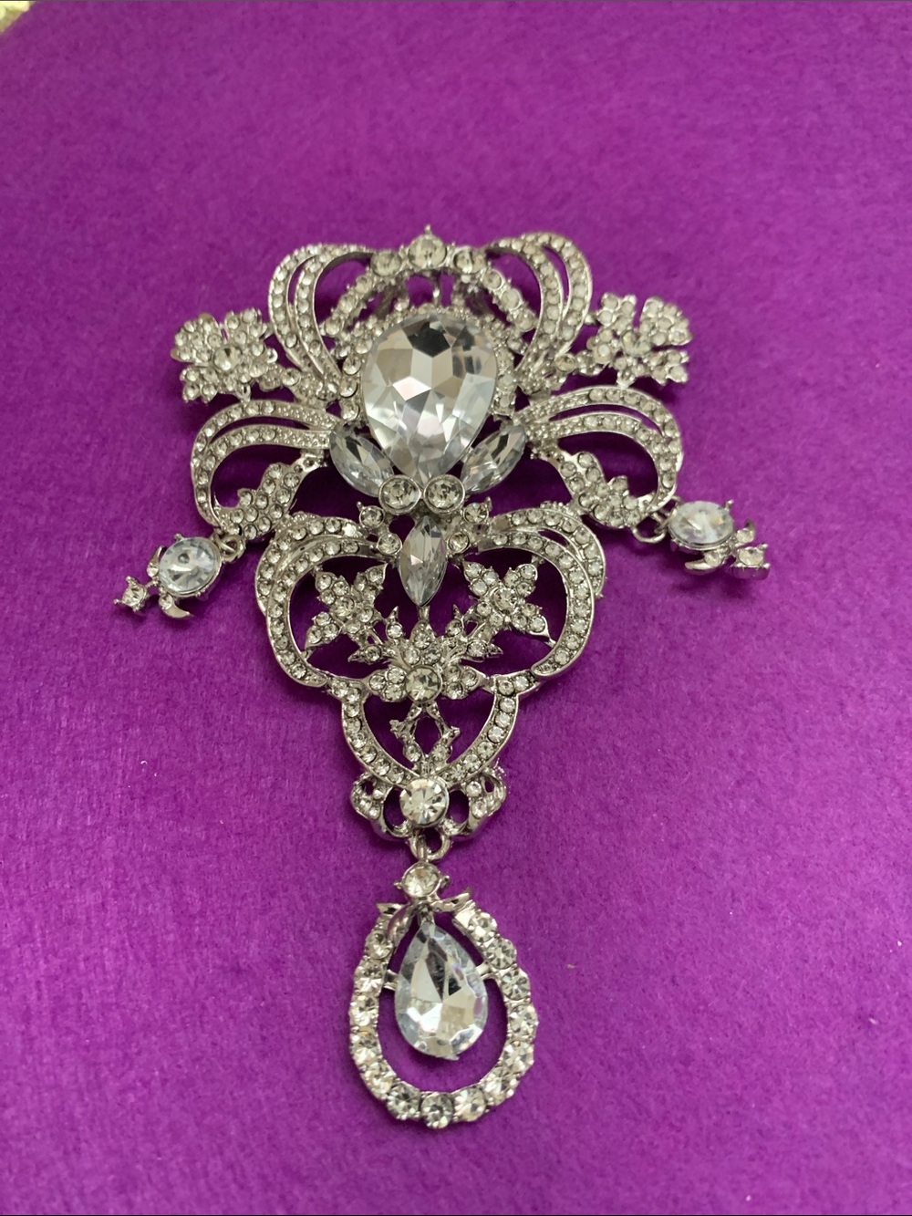 Luxury Crystal Teardrop Statement Brooch/Pendant  - Silver Clear